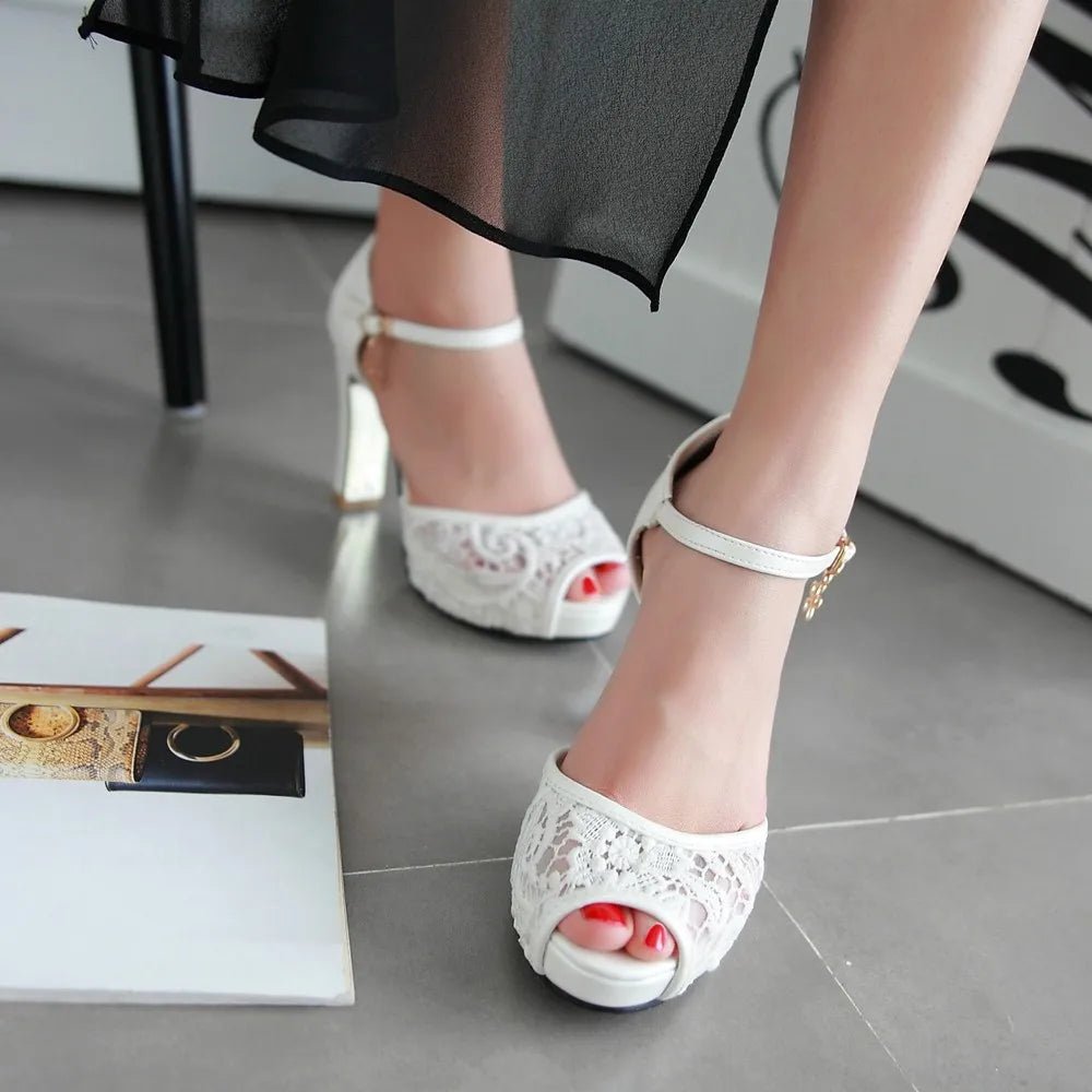 Chaussures de Mariage Vintage Blanches - Louise Vintage