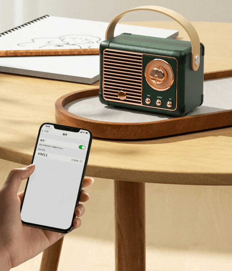 Enceinte Vintage mini Radio K7 Vert Foncé - Louise Vintage