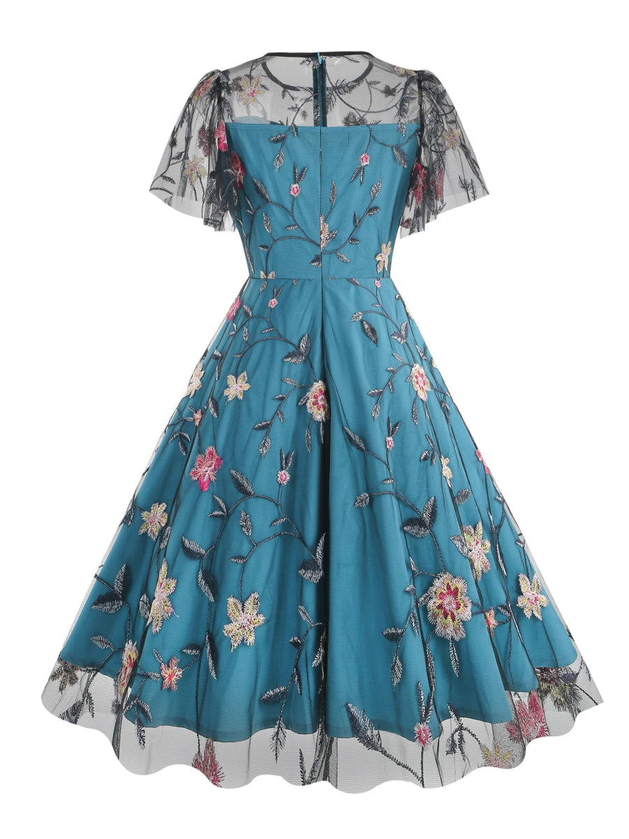 Robe Année 50 Bleu Ciel Fleurie - Louise Vintage