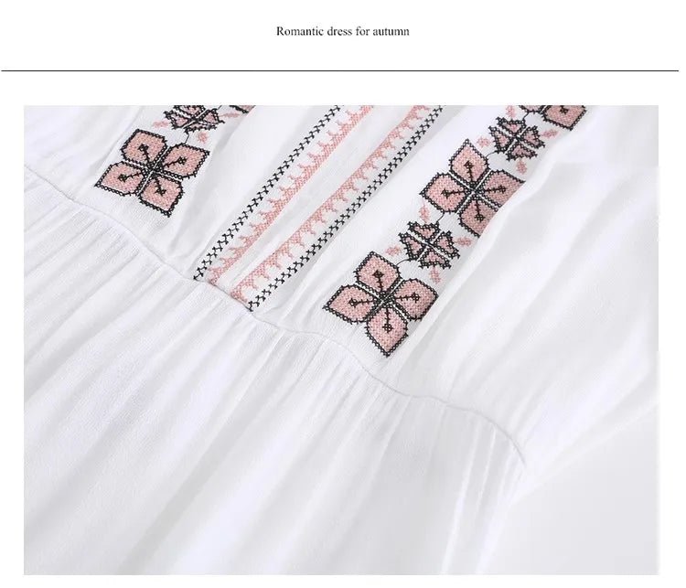 Robe Année 70 Hippie Blanche - Louise Vintage