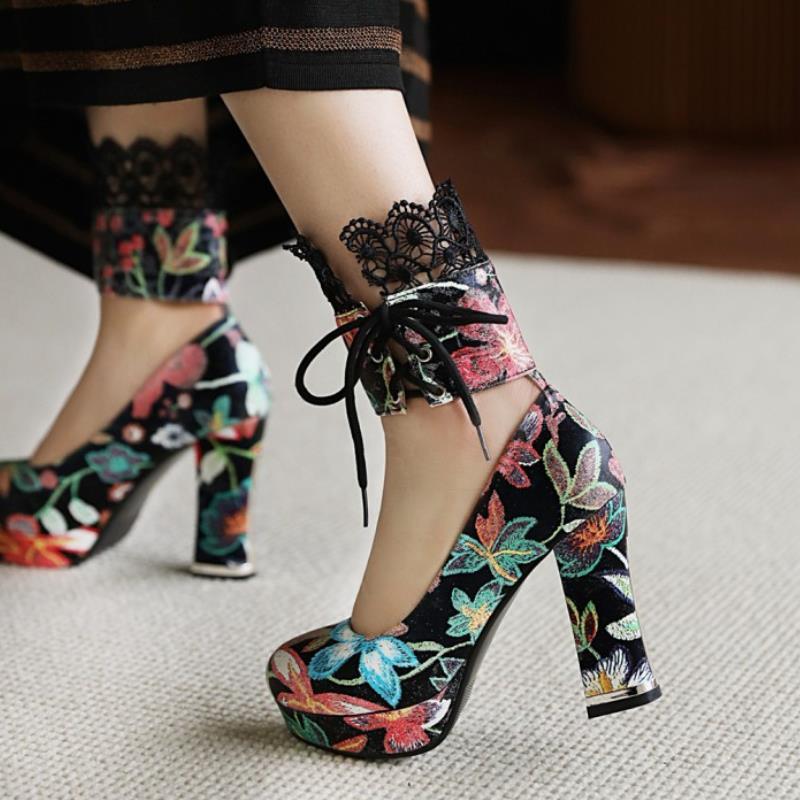 Chaussures Mariage Vintage Femme Noir - Louise Vintage