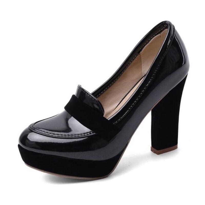 Chaussures Pin Up Couture Noir Brillant