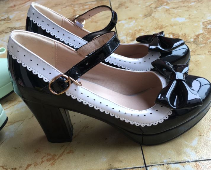 Chaussures Rétro Pin-Up Noir Blanc - Louise Vintage