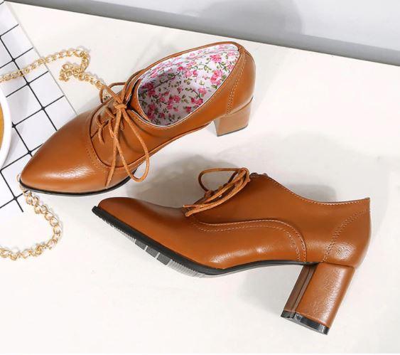Chaussures Vintage Marron Vernis - Louise Vintage