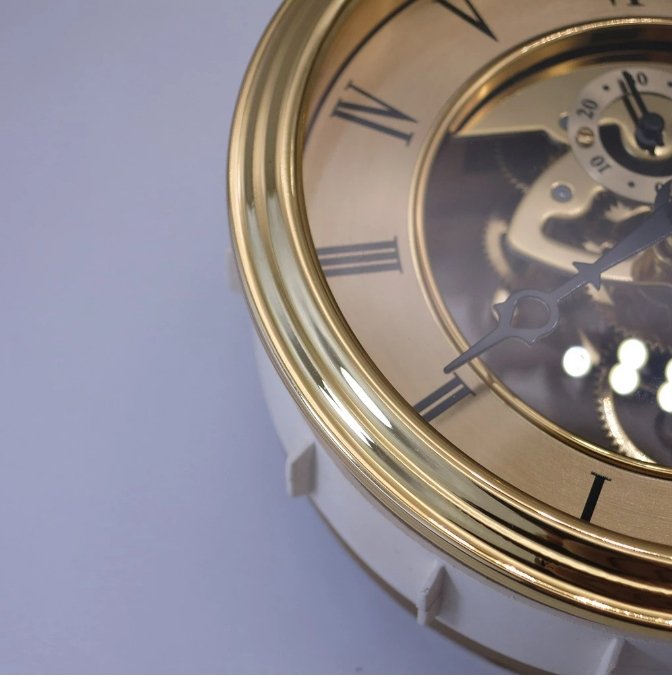 Horloge Murale Vintage en Métal - Louise Vintage