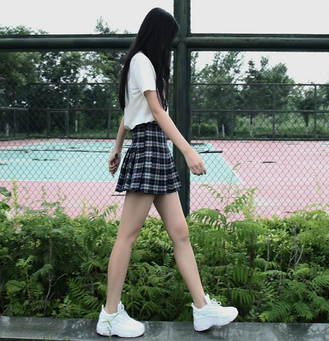 Mini Jupe a Carreaux Noir et Blanc Vintage - Louise Vintage