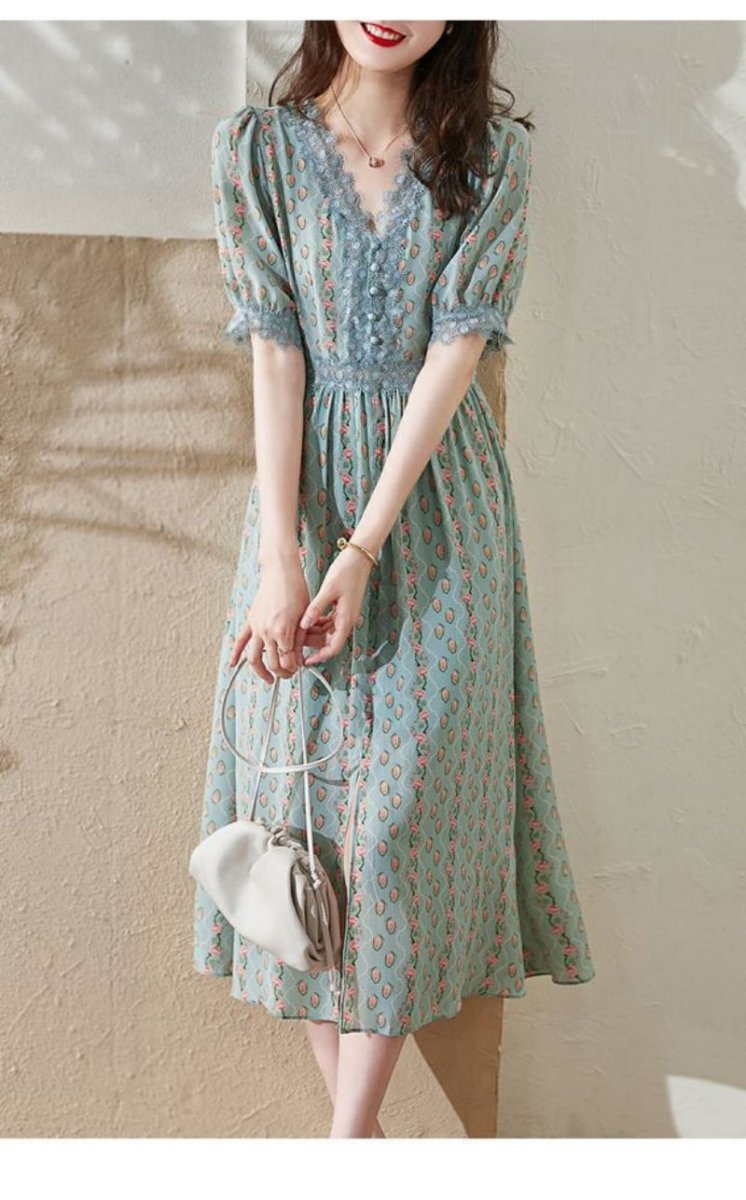 Robe Année 70 de Soirée Grande Taille - Louise Vintage