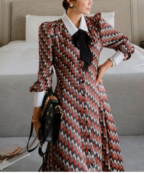 Robe Années 40 Fuchsia Foulard - Louise Vintage