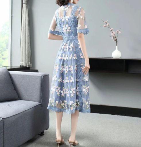 Robe Bleue Fleurs Vintage - Louise Vintage