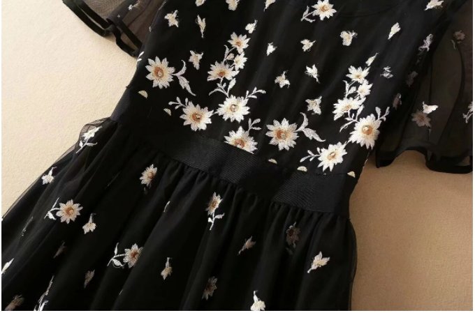 Robe Rétro 1940s Dentelle Noire - Louise Vintage