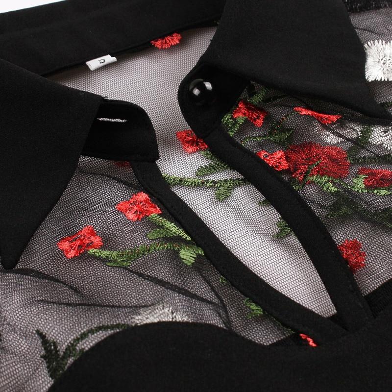 Robe Style Années 50 Fleurs Brodées - Louise Vintage