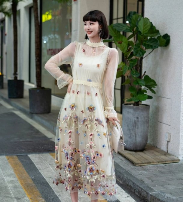 Robe Vintage Années 40 Longue Champagne - Louise Vintage