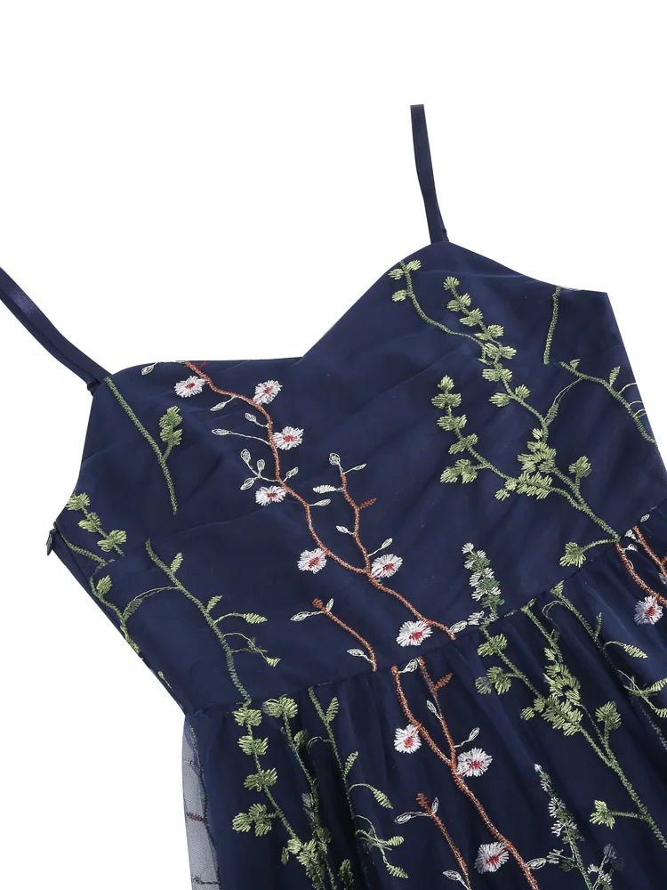 Robe Vintage Broderie Bleu Marine - Louise Vintage