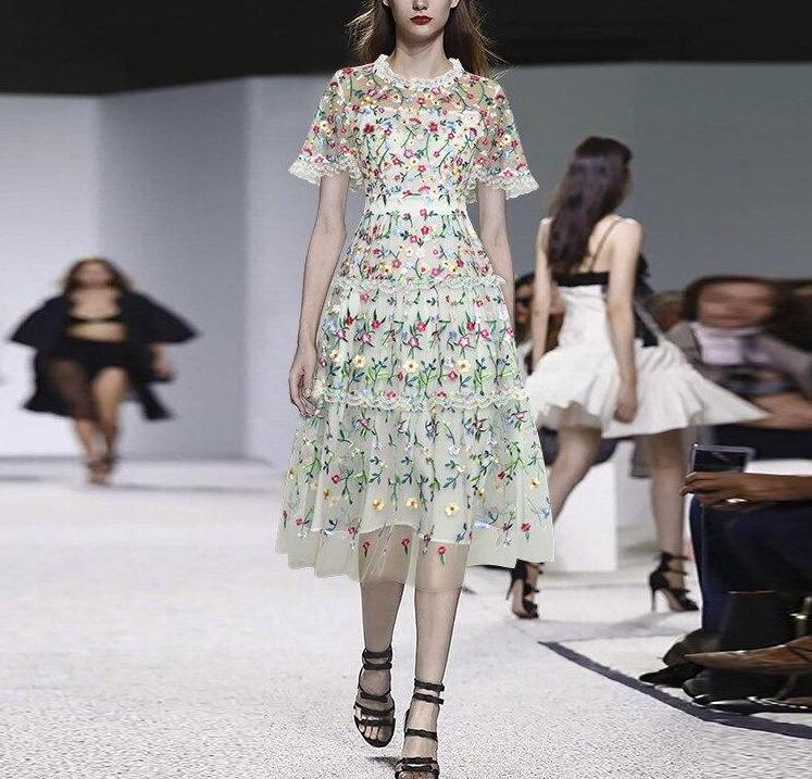 Robe Vintage Moderne Blanche - Louise Vintage