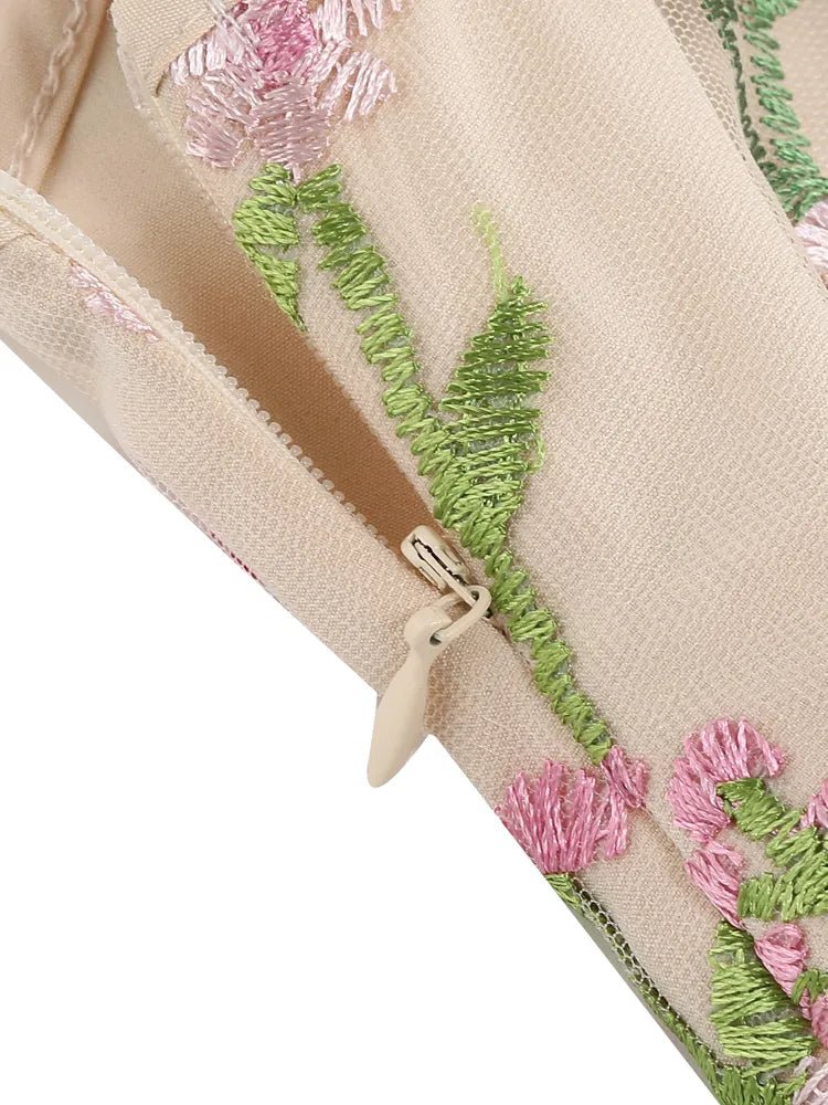 Robe Vintage Rose Brodée - Louise Vintage