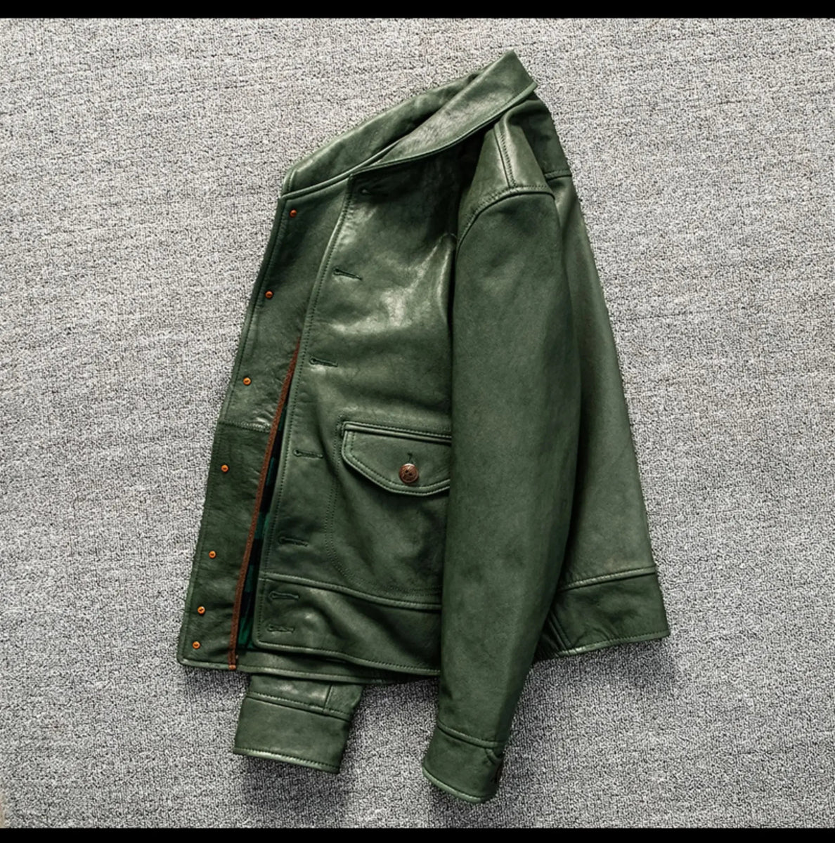 Blouson Aviateur en Cuir Vert - Louise Vintage
