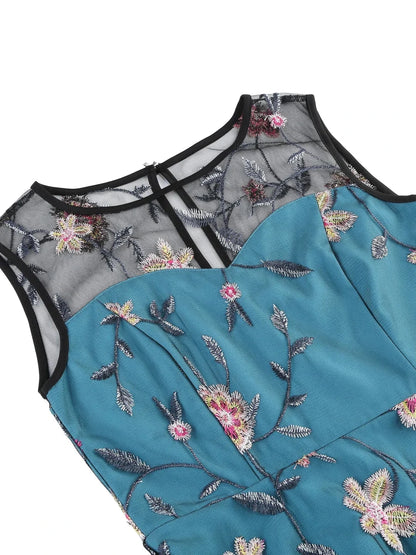 Robe Année 50 Bleu Ciel Fleurie - Louise Vintage