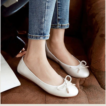 Ballerine cordon réglable T30 à 35 - cuir BLANC | Chaussures Lucine Ballerine cordon réglable T30 à 35 - cuir BLANC | Chaussures Lucine