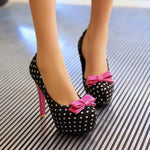 Chaussures Pin Up Pois Noir - Louise Vintage