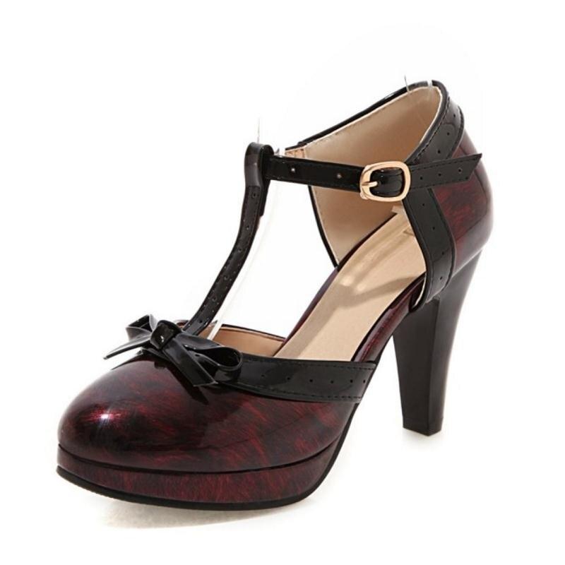 Chaussures Pin Up Rouge Brillantes - Louise Vintage