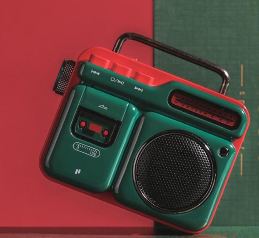 Enceinte Vintage&lt;br&gt; mini Radio K7 Vert Foncé - Louise Vintage